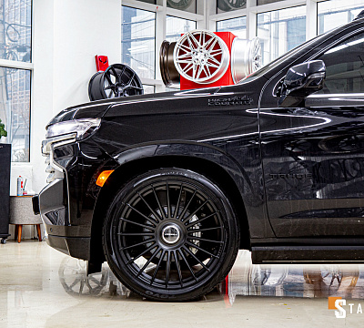 Фото дисков Vossen HF-8 на Chevrolet Tahoe V