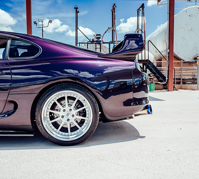 Фото дисков Strasse Wheels R10 Performance на Toyota Supra A80