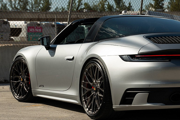 Фото дисков Anrky AN10 Полированный лак на Porsche 911 VIII