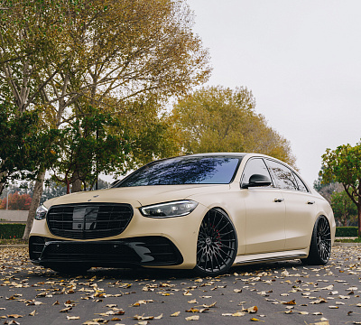Фото дисков Brixton Forged HS1 на Mercedes-Benz S-Class (W223)