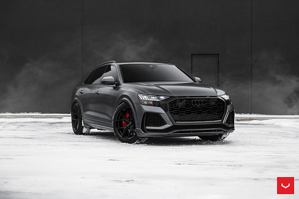 Фото дисков Vossen HF-5 Черный сатин на Audi Q8