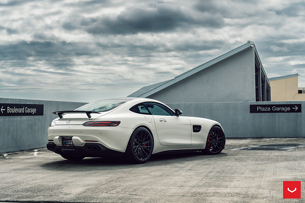 Фото дисков Vossen HF-4T Черный глянец на Mercedes-Benz AMG GT I