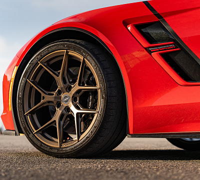 Фото дисков Vossen HF-5 на Chevrolet Corvette C7