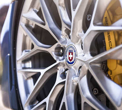 Фото дисков HRE P200 на Porsche 911 VII