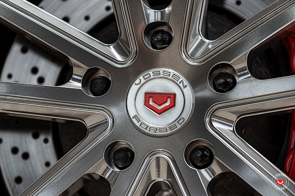 Фото дисков Vossen CG-203 Глянцевый лак на Porsche Cayman II