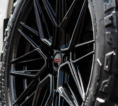 Фото дисков Vossen HF-7 на Ram 1500 IV