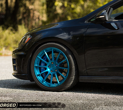 Фото дисков BC Forged RS43 на Volkswagen Golf VII