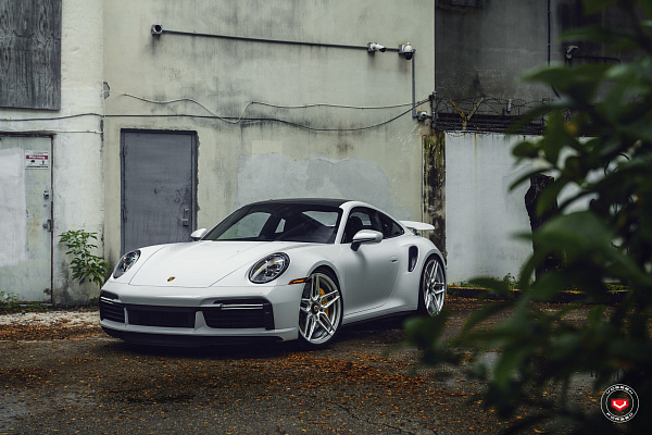 Фото дисков Vossen EVO-1R Глянцевый лак на Porsche 911 VIII