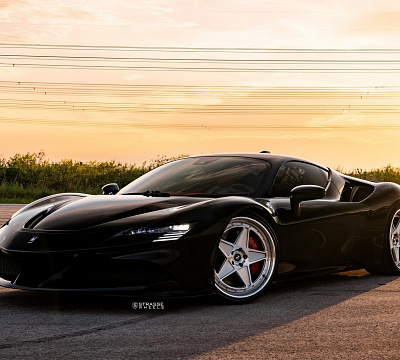 Фото дисков Strasse Wheels F5 Track на Ferrari SF90