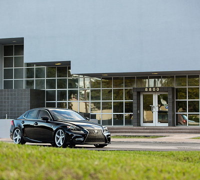Фото дисков Vossen CV3 на Lexus IS II