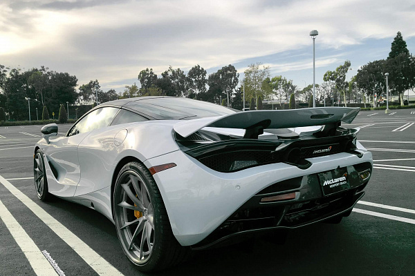 Фото дисков HRE S204H Сатиновый тонированный лак на McLaren 720S