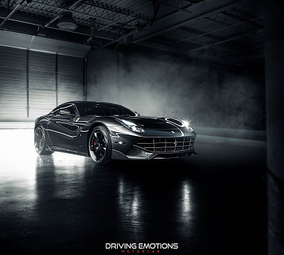 Фото дисков HRE S207 на Ferrari F12