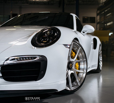 Фото дисков Strasse Wheels SM5R Deep Concave Duoblock на Porsche 911 VII