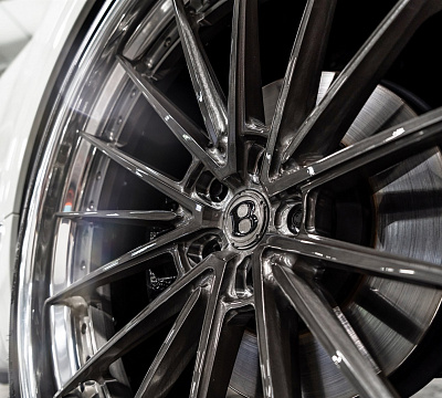 Фото дисков Anrky AN39 на Bentley Bentayga