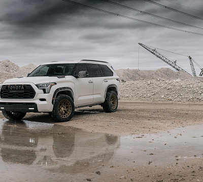 Фото дисков Vossen HFX-1 (6-Lug) на Toyota Sequoia III
