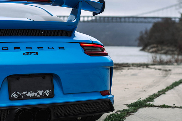 Фото дисков Brixton Forged PF7 Сатиновый темный лак на Porsche 911 VII