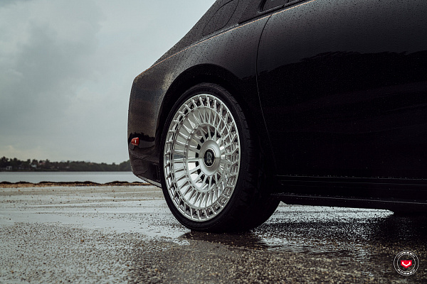 Фото дисков Vossen LC3-13T Глянцевый лак на Rolls-Royce Phantom