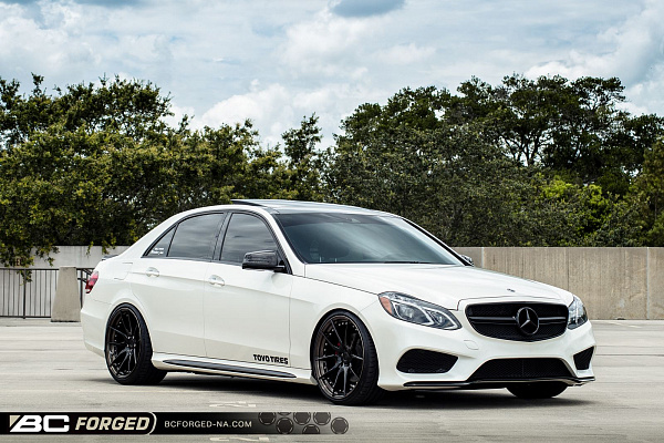 Фото дисков BC Forged HCA162 Черный глянец на Mercedes-Benz E-Class (W212, S212, C207)