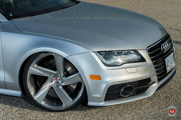 Фото дисков Vossen CG-210T Глянцевый лак на Audi A/RS 7 (4G)