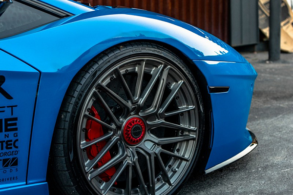 Lamborghini Aventador