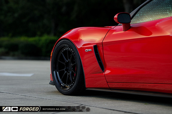 Фото дисков BC Forged LE10 // MLE10 Черный матовый на Chevrolet Corvette C6