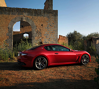 Фото дисков Maserati TROFEO на Maserati GranTurismo I