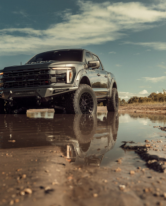 Фото дисков HFX-1 (6-Lug) Черный глянец на Ford F-150 XIV