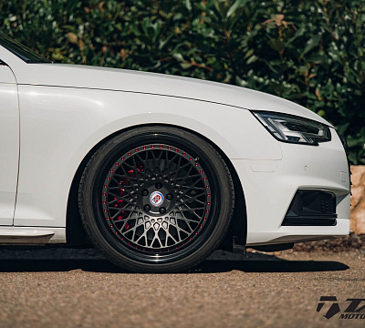 Фото дисков HRE 501 на Audi A/S/RS 4 (B8)