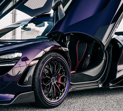 Фото дисков Brixton Forged CM6-RS на McLaren 720S