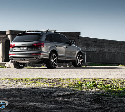 Фото дисков Vossen CV3 на Audi Q7 (4L)