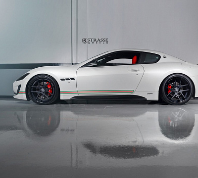 Фото дисков Strasse Wheels SM5 Deep Concave на Maserati GranTurismo I