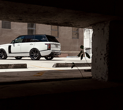 Фото дисков Vossen S17-11 на Land Rover Range Rover V