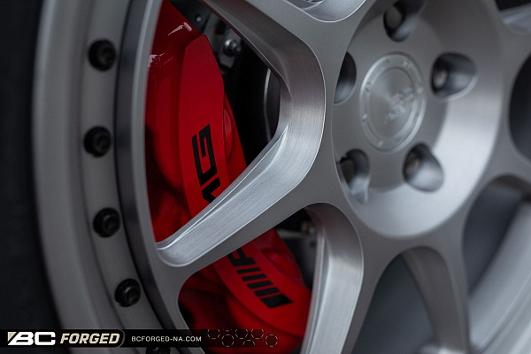 Фото дисков BC Forged LE82 // MLE82 Сатиновый темный лак на Mercedes-Benz E-Class (W212, S212, C207)