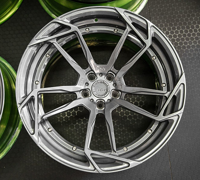ADV.1 ADV5.3 M.V2 CS