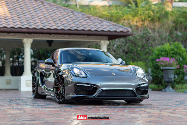 Фото дисков HRE P101 Сатиновая бронза на Porsche Cayman II