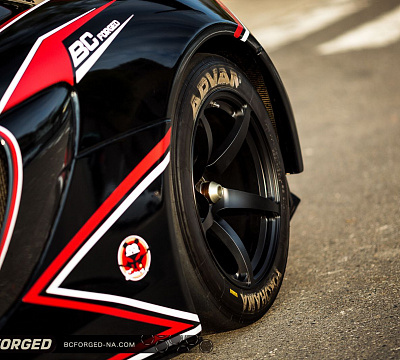 Фото дисков BC Forged RS45 на McLaren 650S