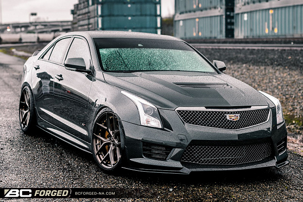 Фото дисков BC Forged HCS21 Глянцевая бронза на Cadillac ATS