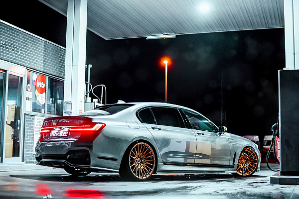 Фото дисков Brixton Forged HS1 Сатиновая медь на BMW 7 (G11/G12)