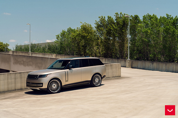 Фото дисков Vossen HF-8 Глянцевый лак на Land Rover Range Rover V