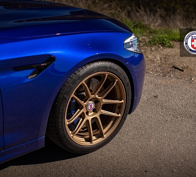 Фото дисков HRE RC104 на BMW 5/M5 (G30/F90)