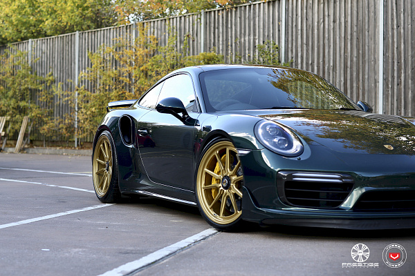 Фото дисков Vossen ML-X2 Глянцевое золото на Porsche 911 VII