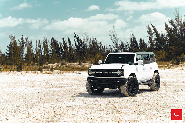 Фото дисков Vossen HF6-5 Черный сатин на Ford Bronco