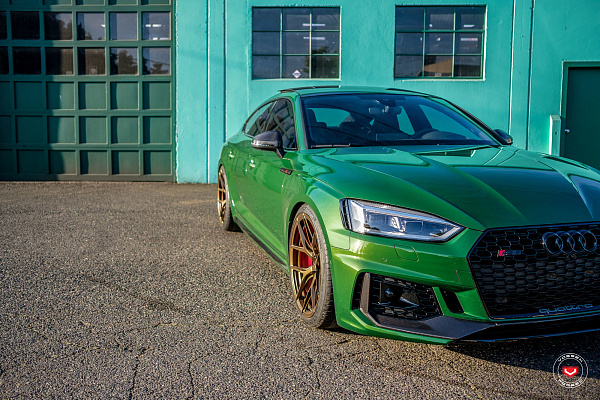 Фото дисков Vossen S21-01 Глянцевая бронза на Audi A/S/RS 5 (F5)