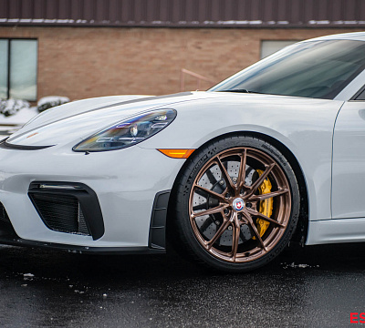 Фото дисков HRE P104SC на Porsche Cayman III