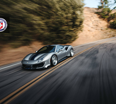 Фото дисков HRE 527 на Ferrari 488