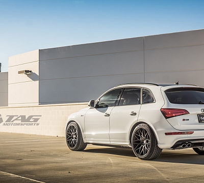 Фото дисков HRE 300M на Audi Q5 (8R)