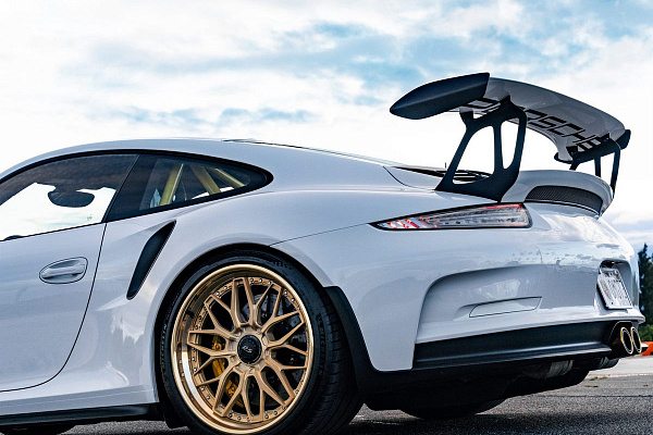 Фото дисков Anrky RS1 Сатиновое золото на Porsche 911 VII
