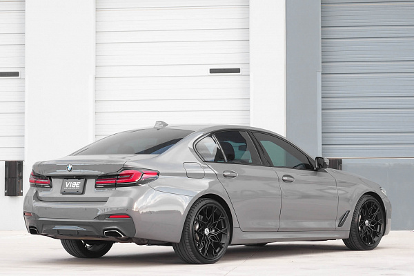 Фото дисков HRE FF10 Черный сатин на BMW 5/M5 (G30/F90)