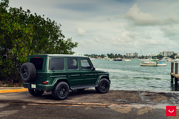 Фото дисков Vossen HFX-1 (5-Lug) Черный глянец на Mercedes-Benz G-Class III