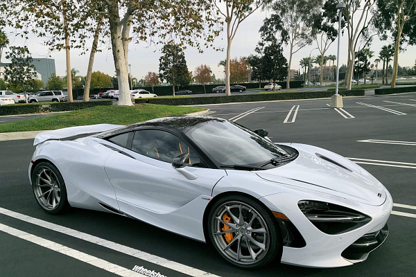 Фото дисков HRE S204H Сатиновый тонированный лак на McLaren 720S